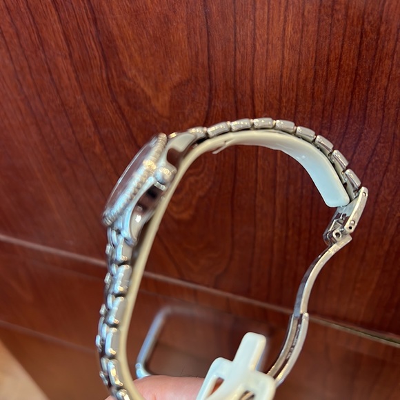 DIAMOND DIAL TAG HEUER LADIES LINK WJ1319.BA0572 MOTHER OF PEARL QUARTZ WATCH - Picture 4 of 7